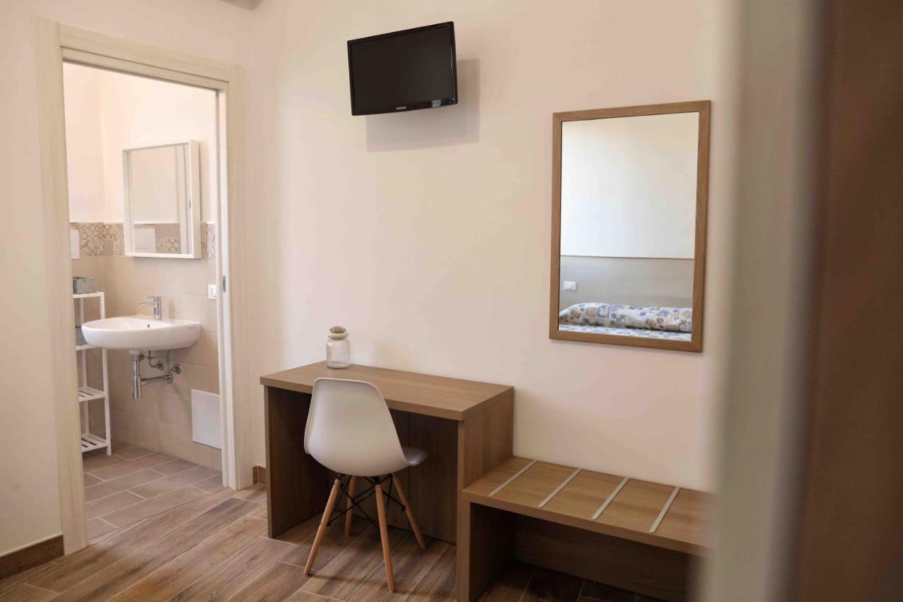 Madrice 66 Central Rooms Favignana Ngoại thất bức ảnh